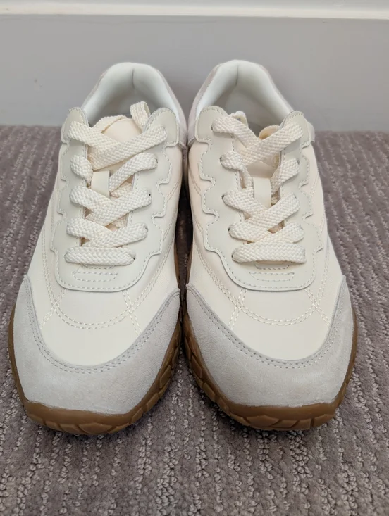 NEW/NIB White Project Cloud Donna Hitop - Picture 2 of 7